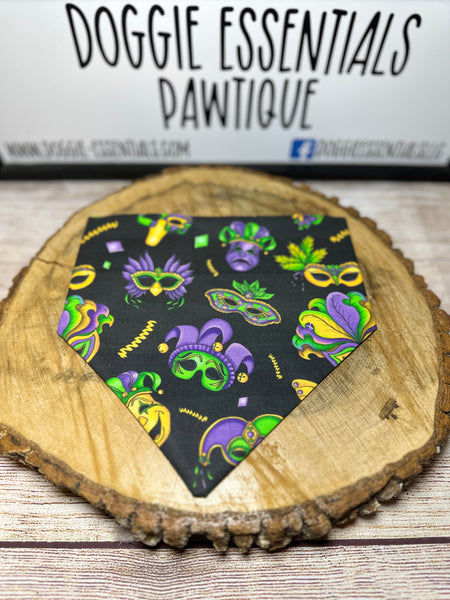 Mardi Paws Over the Collar Reversible Bandana