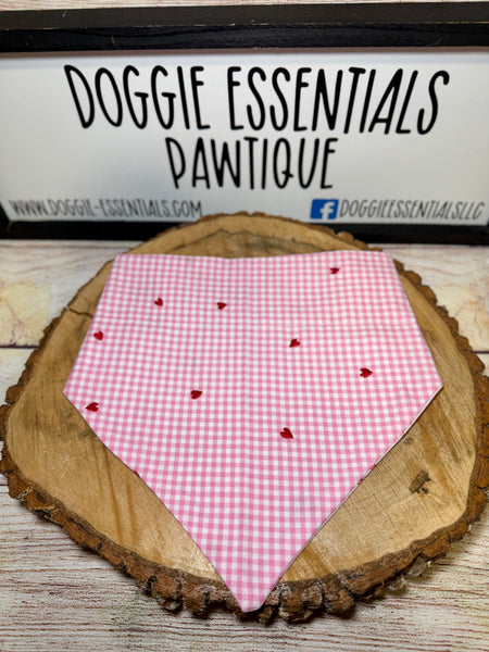 Sweetheart Over the Collar Bandana